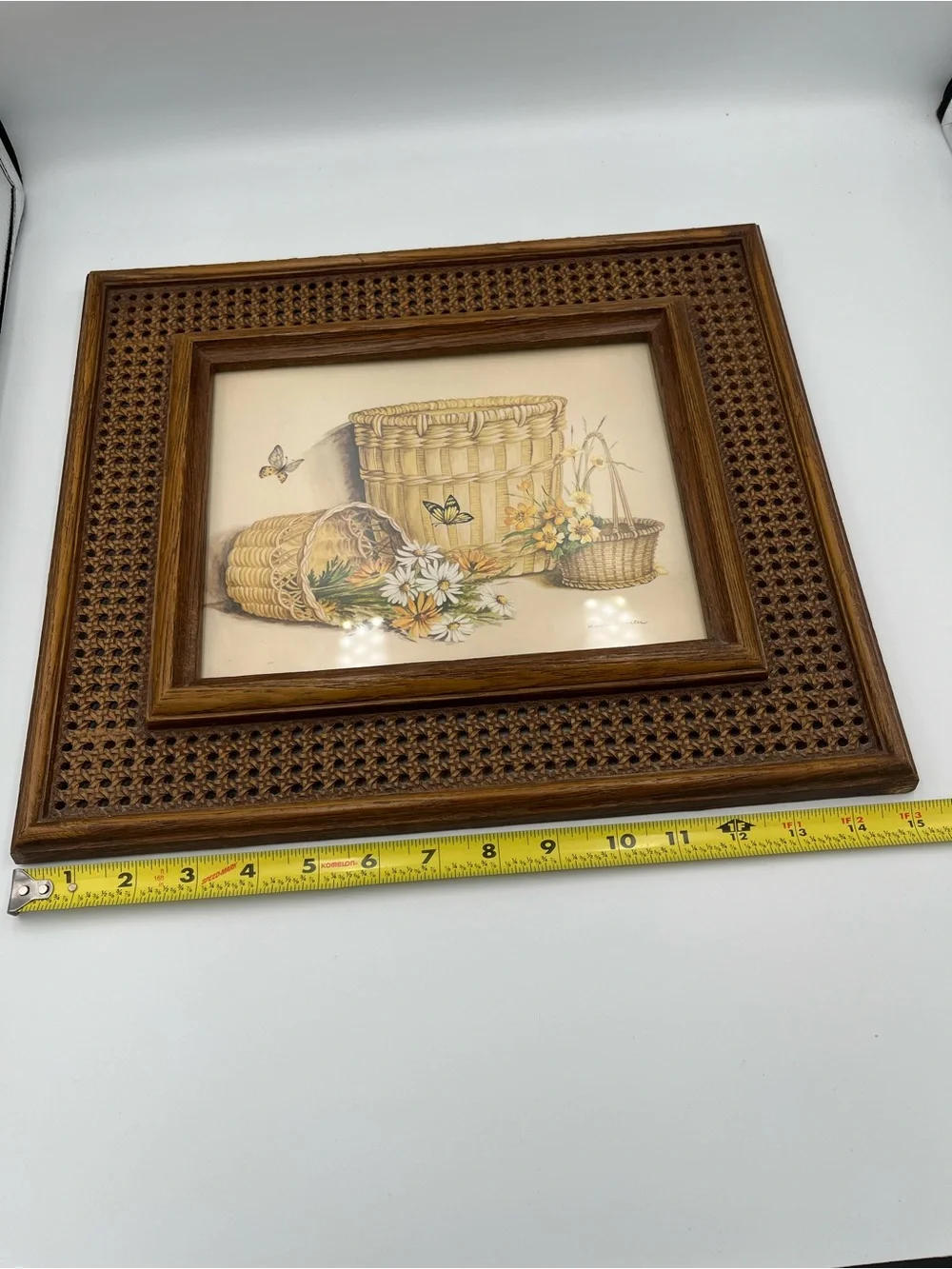 Vtg HOMCO CLAUDESSA CARTER PRINTS BUTTERFLY & FLOWERS FRAMED Wicker Wood Look